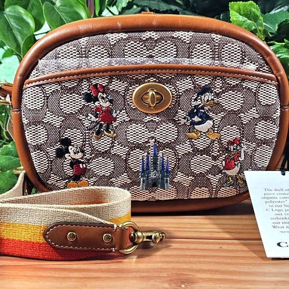 Coach Bag In Signature Textile Jacquard With Mickey Mouse & Friends Disney X NWT - Picture 13 of 14